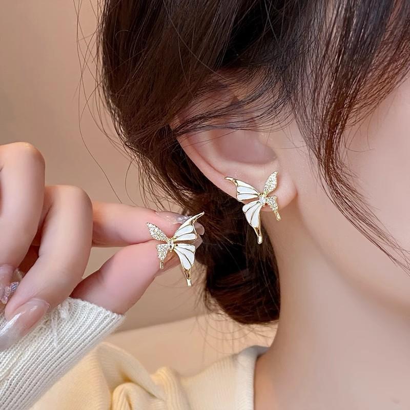 Butterfly Earrings Golden
