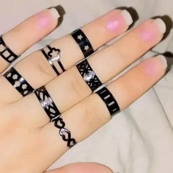 Black Ring Set