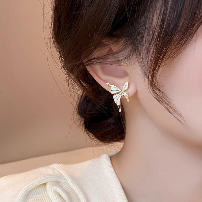 Butterfly Earrings Golden
