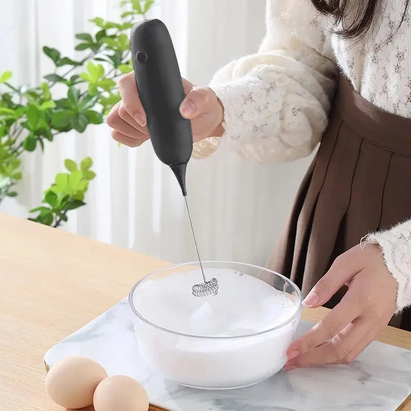 1PC Battery Model Handheld Egg Beater