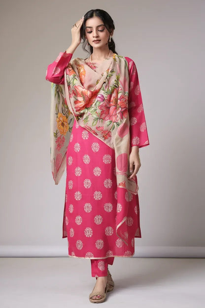 3 Pcs Women's Unstitched Digital Print Suit